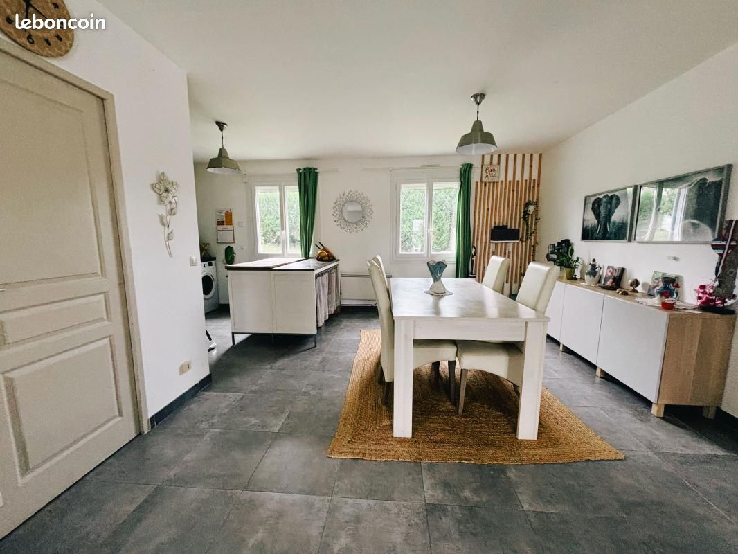 Maison 5 pièces 90 m² · au Meux · 90 m² · 1 170 €/mois