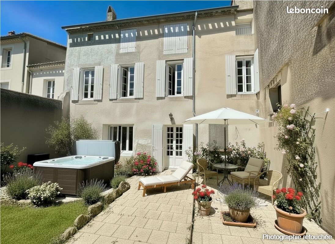 Maison 8 pièces 225 m² · à Castelnaudary · 225 m² · 230 000 €