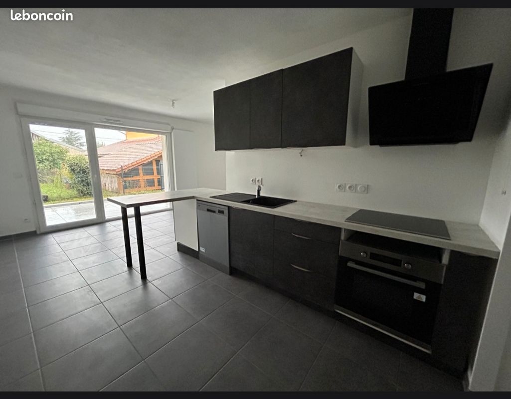 Appartement 2 pièces 44 m² · à Saint-Pierre-en-Faucigny · 44 m² · 238 000 €