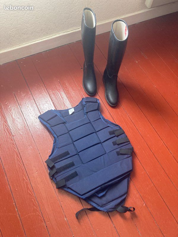 Bottes et protège dos équitation (image 1)