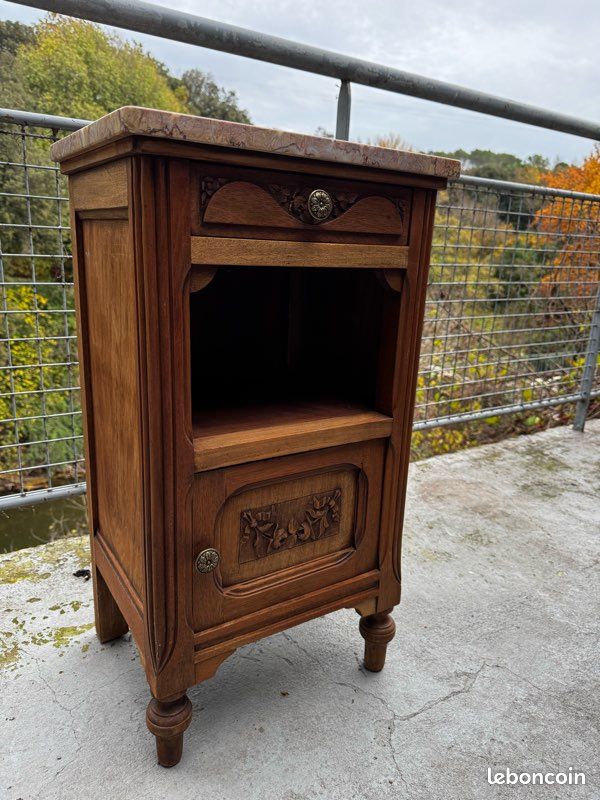 Table de nuit du 19ème siècle (image 2)