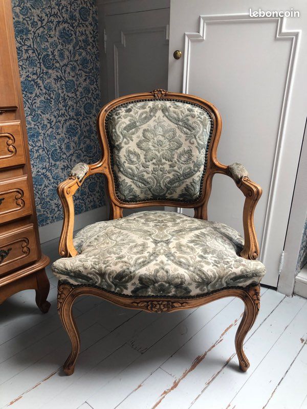 Siège d’époque (image 1)