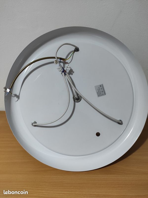 Lustre (image 10)