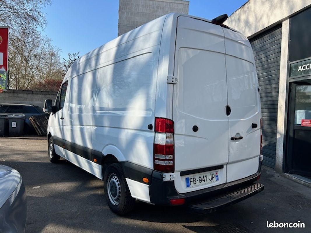 Mercedes sprinter fourgon gn 511 cdi 37 3.5t propulsion/gps/tva/credit (image 6)