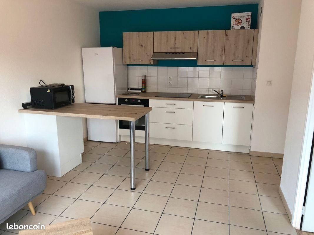 Parking 41 m² · à Villeurbanne · 41 m² · 895 €/mois