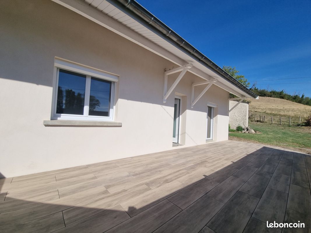 Maison 4 pièces 115 m² · à Valencin · 115 m² · 1 460 €/mois