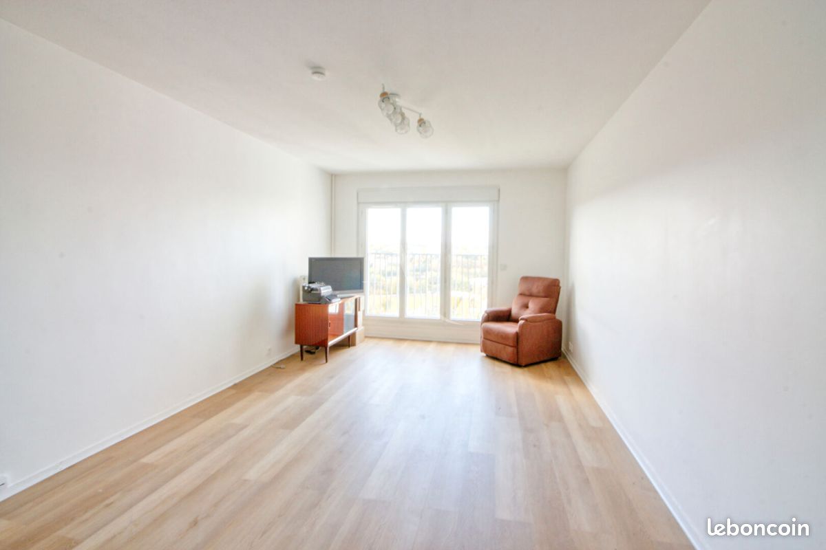 Appartement 5 pièces 83 m² · à Antony · 83 m² · 250 000 €