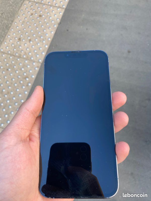 IPhone 13pro (image 2)
