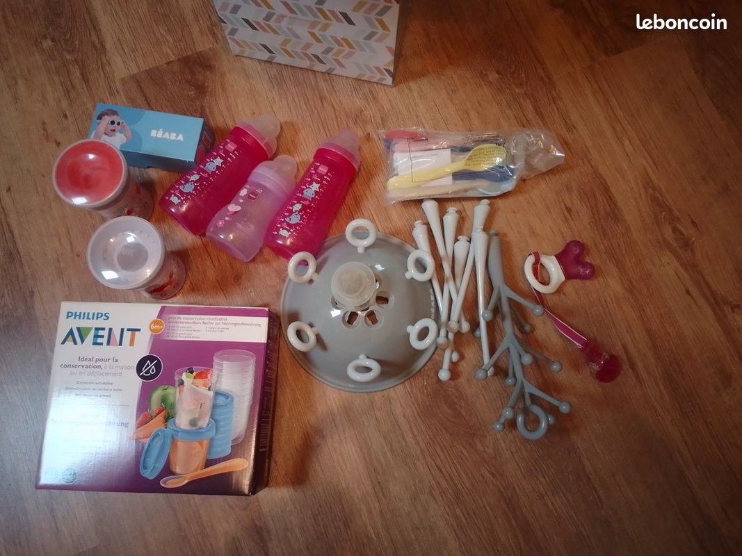 Lot accessoires bébé (image 1)