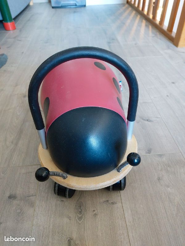 Trotteur wheely bug (image 1)