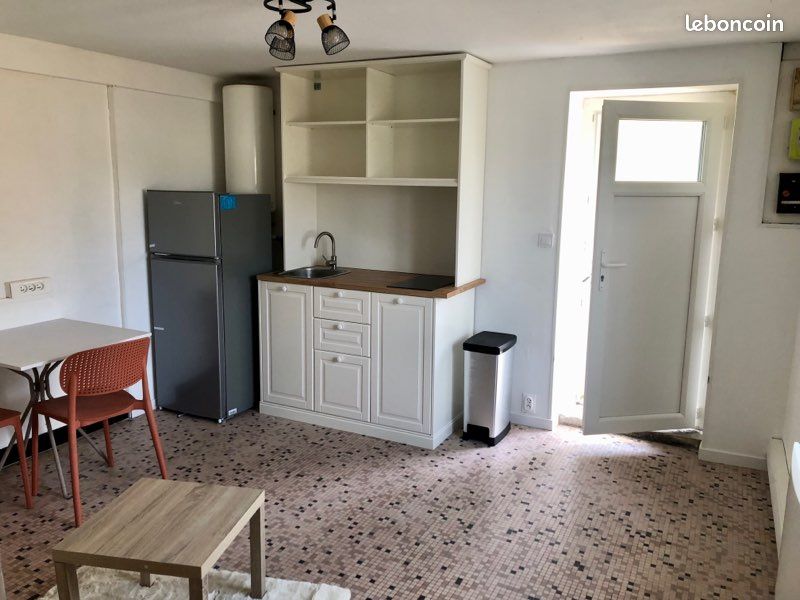 Appartement 1 pièce 28 m² · à Guéret · 28 m² · 400 €