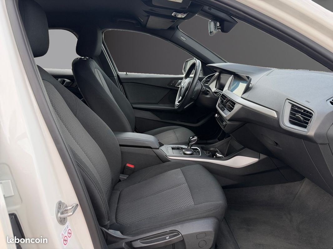BMW SERIE 118I 136 BUSINESS DESIGN DKG 136Ch Garantie 12 mois (image 9)