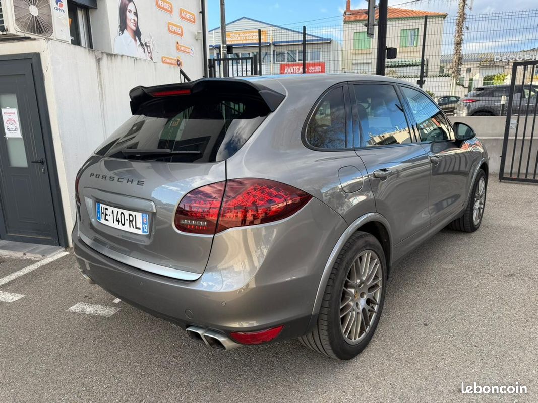 Porsche CAYENNE PORSCHE CAYENNE 4.8i V8 400 BVA Tiptronic S (image 7)