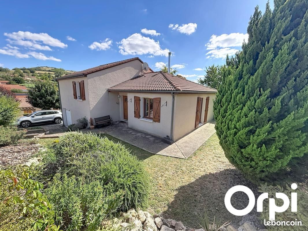 Maison 5 pièces 102 m² · à Chauriat · 102 m² · 287 860 €