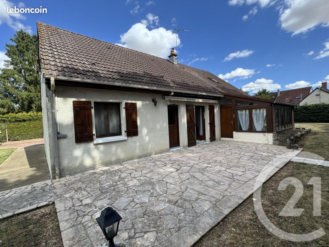 Maison 7 pièces 126 m² · à Cosne-Cours-sur-Loire · 126 m² · 99 000 €