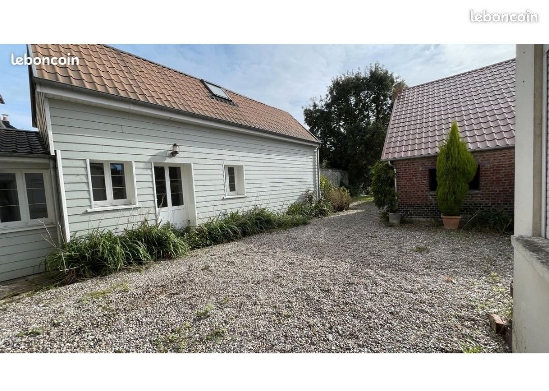 Maison 8 pièces 121 m² · à Beauchamps · 121 m² · 165 000 €