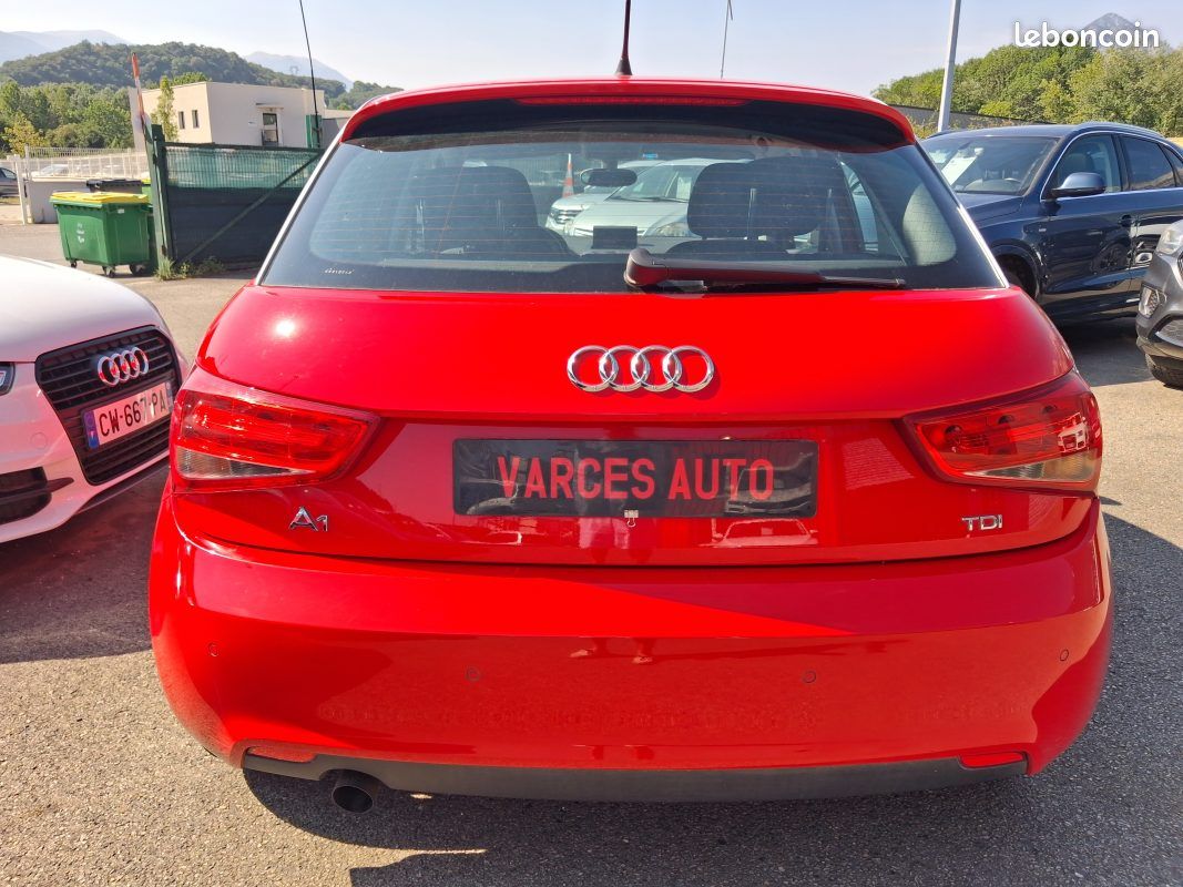 Audi a1 1.6 tdi 90 attraction s tronic entretien complet (image 5)
