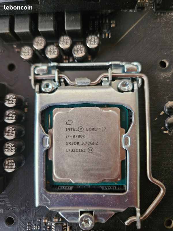 Kit PC Intel i7-8700K + MSI Z370 Krait Gaming + 16 Go DDR4 Crucial (image 2)