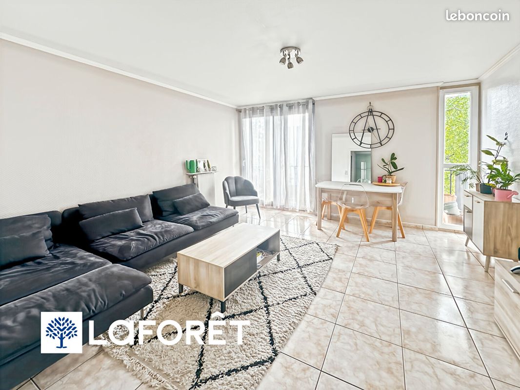 Appartement 3 pièces 66 m² · à Viry-Châtillon · 66 m² · 163 000 €