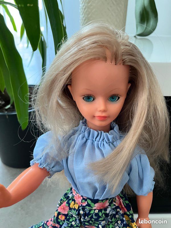 POUPÉE VINTAGE 50 CM cathie - BELLA - mécanisme cheveux fonctionne EUR 35,00 - FR