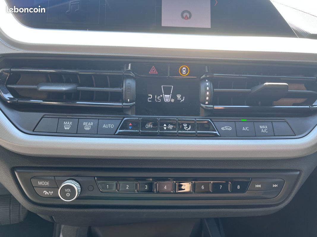 BMW SERIE 1 F40 118i 140 ch DKG7 Business Design (image 33)