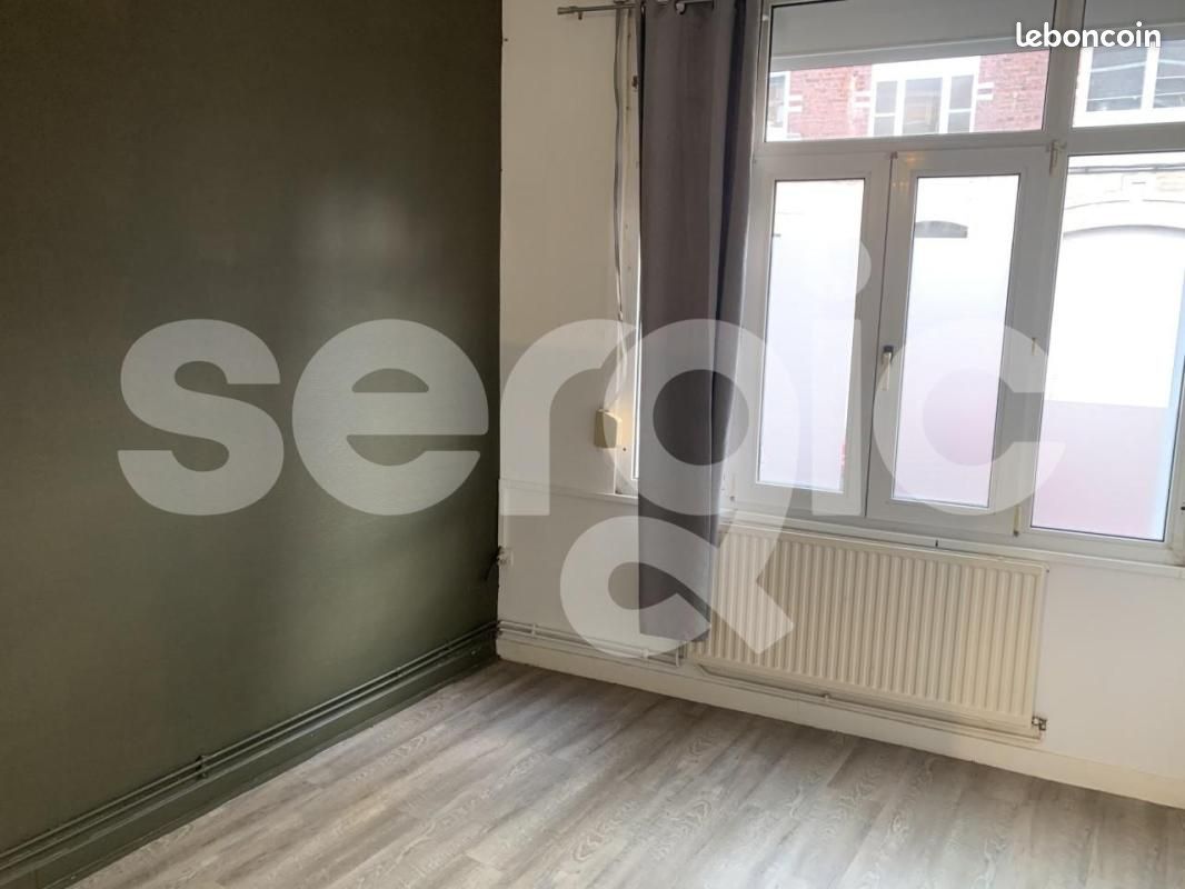 Appartement 2 pièces 47 m² · à La Madeleine · 47 m² · 662 €