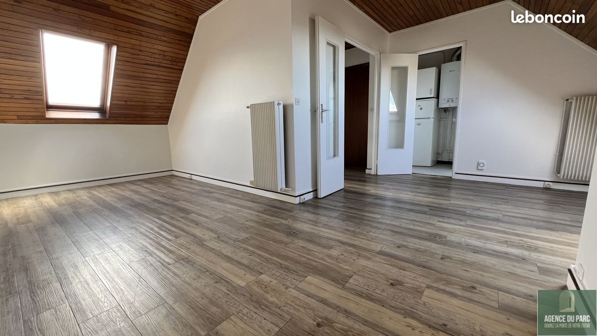 Appartement 1 pièce 27 m² · à Suresnes · 27 m² · 810 €/mois