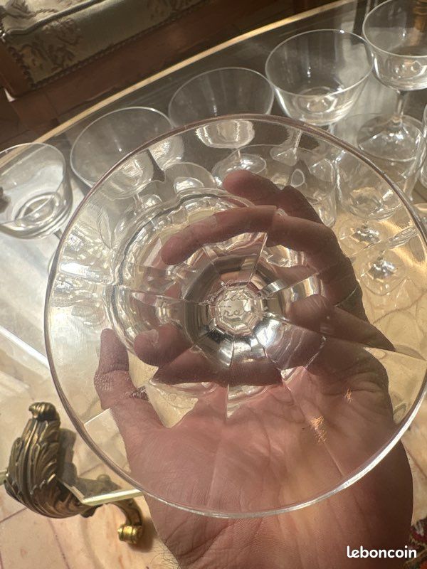 Lots de 12 Verres à pieds Lalique (image 5)