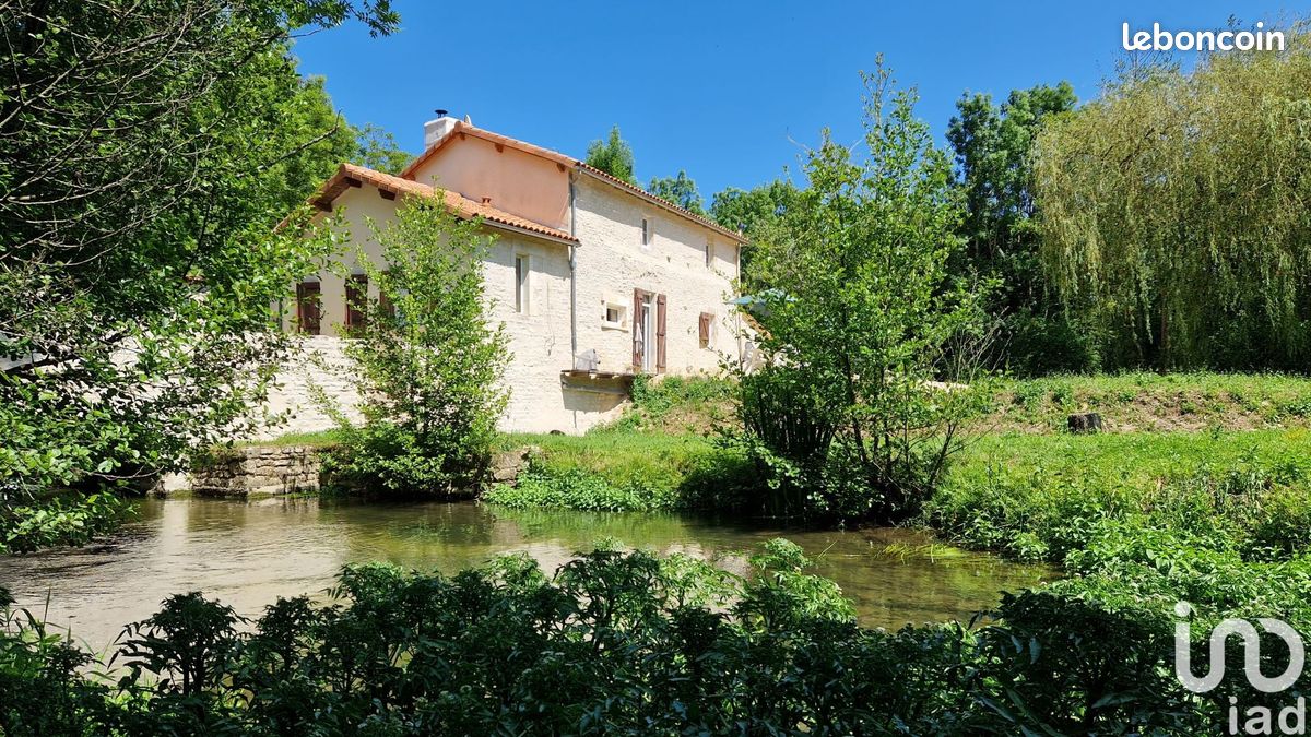 Moulin 5 pièces 131 m² - Lizant 86400 (image principale 15)