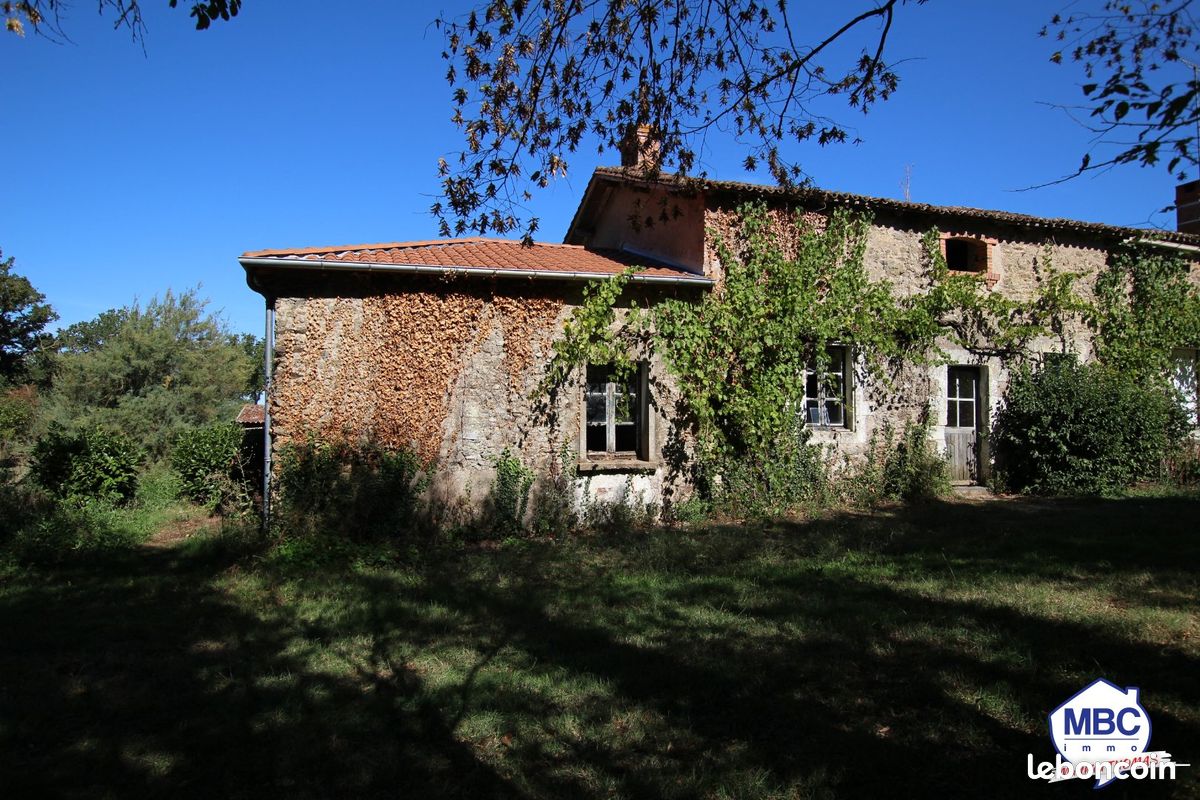 Maison 4 pièces 100 m² · à Mauges-sur-Loire · 100 m² · 76 490 €