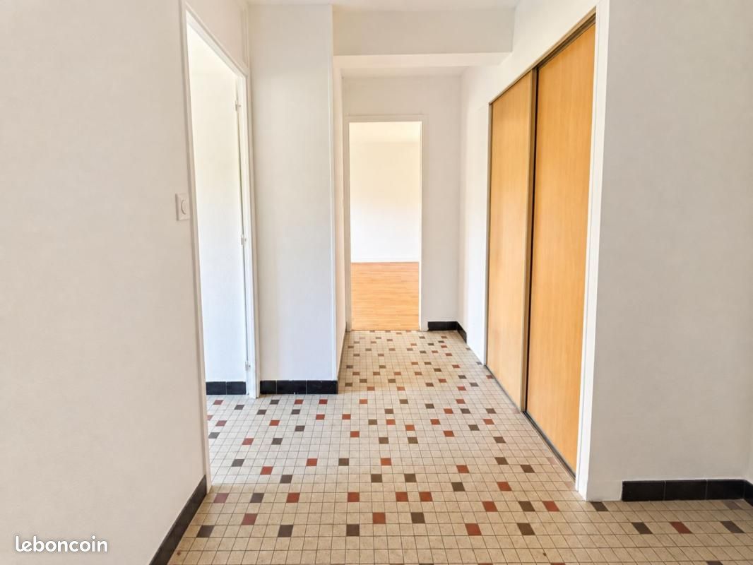 Appartement 2 pièces 52 m² · à Lyon · 52 m² · 165 000 €