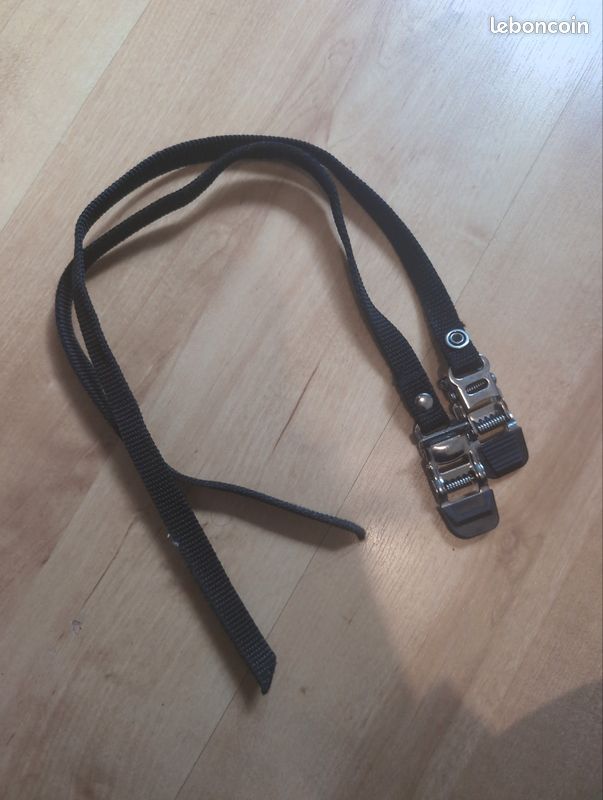 Boutons De Sangles De Cale-pieds REG Italy Pour Vélo De Course - Neuf D'Époque