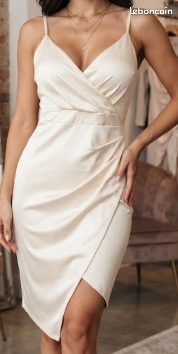 Robe blanche mariage soirée mode (image 1)