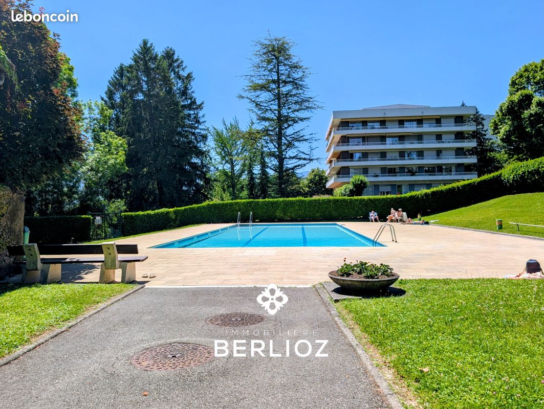 Appartement 5 pièces 140 m² · à Meylan · 140 m² · 450 000 €