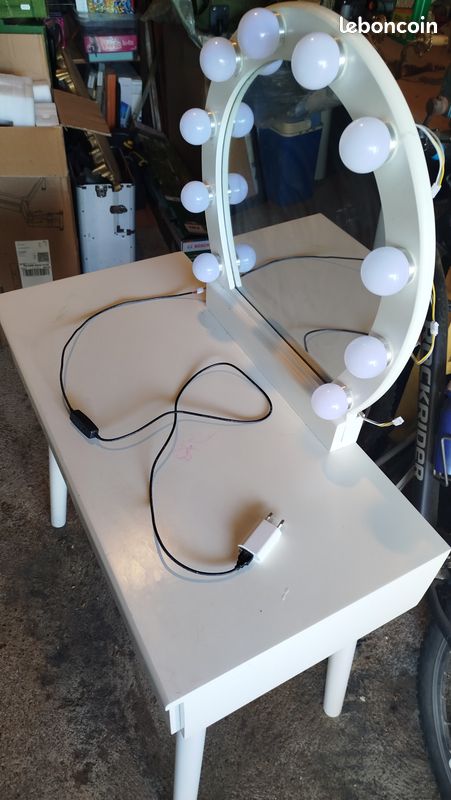 Coiffeuse avec miroir éclairé (image 4)