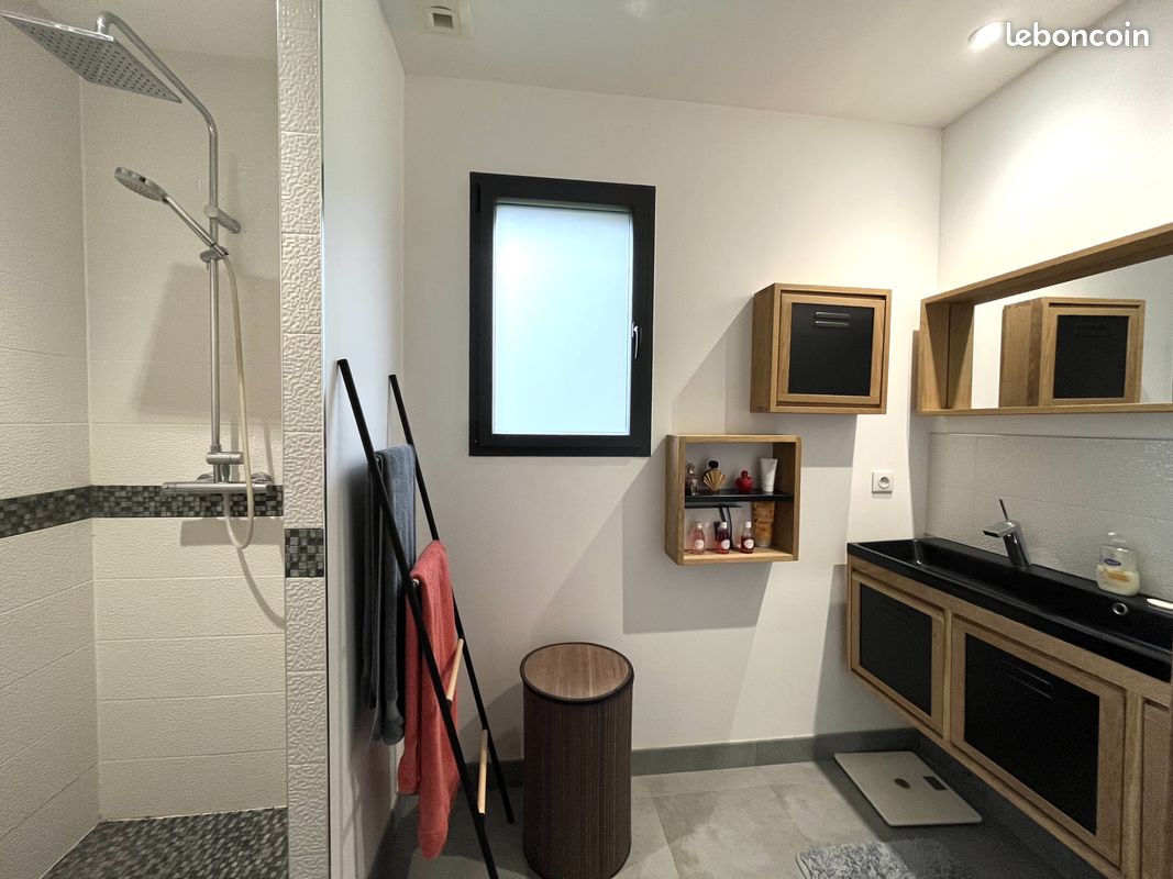 Maison a louer coueron - 6 pièce(s) - 141 m2 - Surfyn