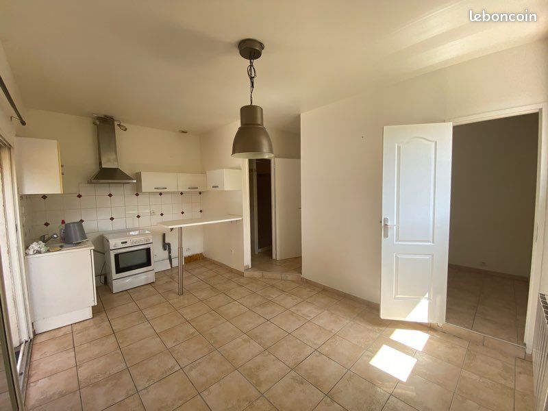 Appartement 1 pièce 28 m² · à Marguerittes · 28 m² · 580 €/mois