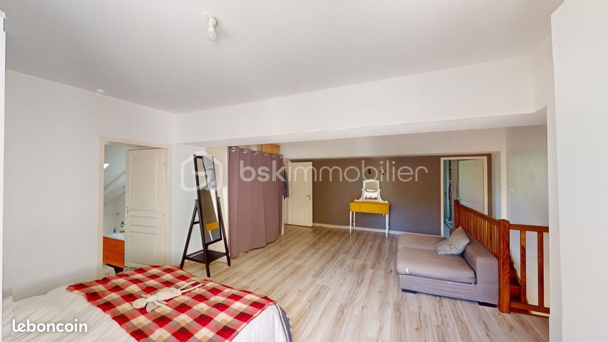 Maison 7 pièces 172 m² - Hasparren 64240 (image principale 12)