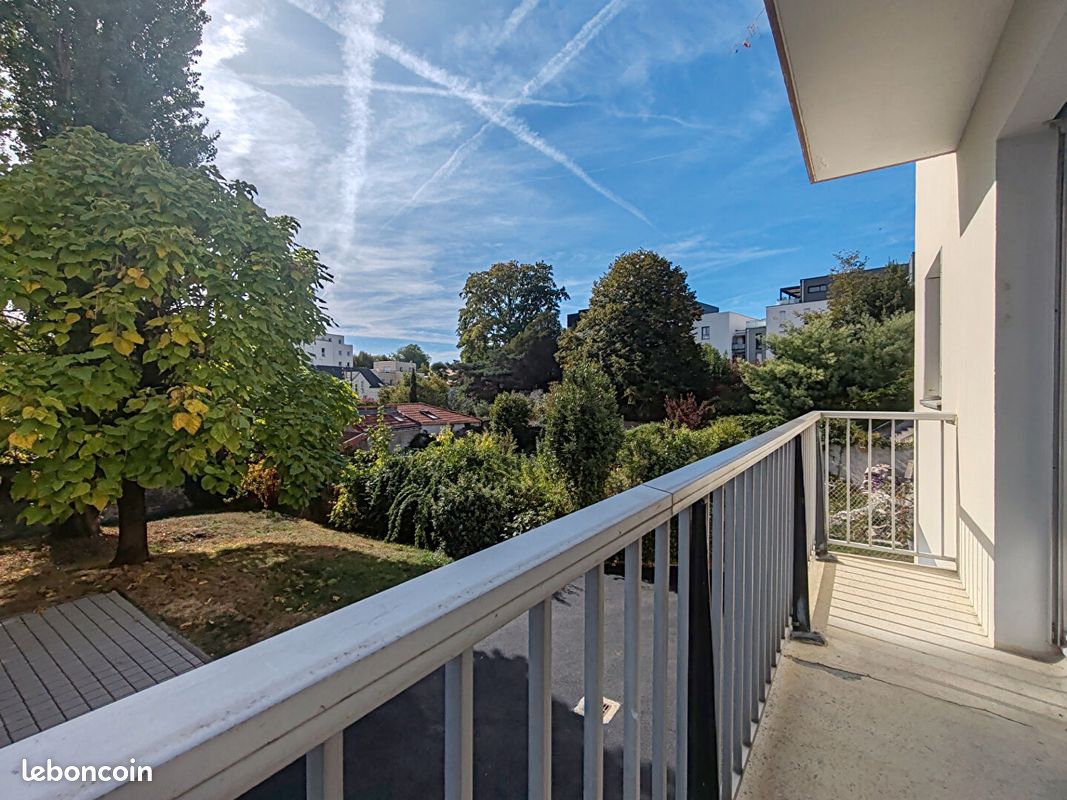 Appartement 3 pièces 64 m² · à Nantes · 64 m² · 150 000 €