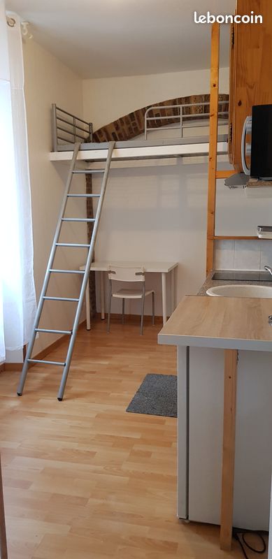 Appartement 1 pièce 13 m² · à Reims · 13 m² · 298 €