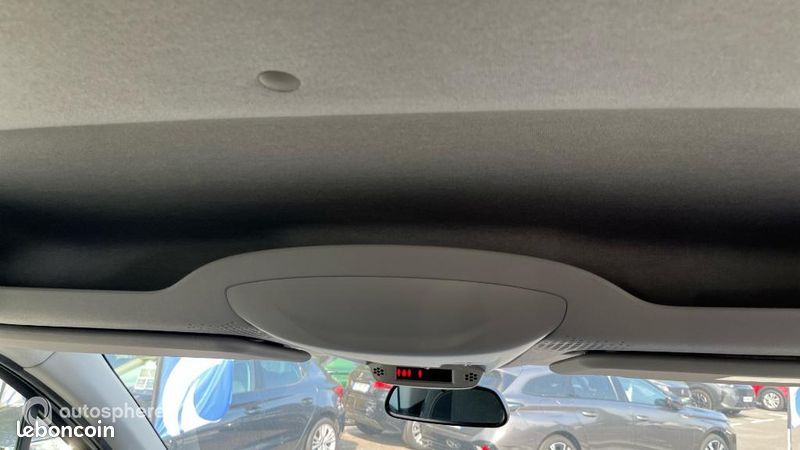 Peugeot Rifter 1.5 BlueHDi 130ch S&S Standard GT Line (image 32)