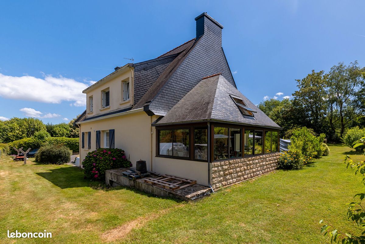 Maison 8 pièces 187 m² · à Gouesnach · 187 m² · 462 000 €