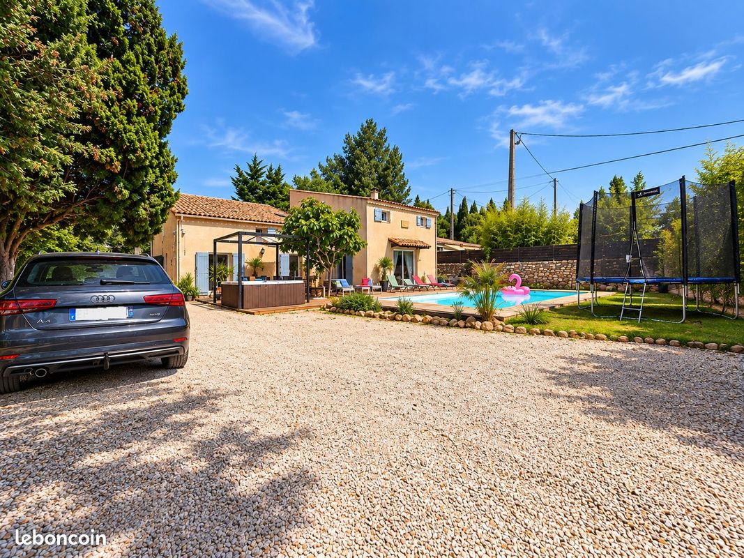 Maison 5 pièces 149 m² · à Pélissanne · 149 m² · 549 000 €