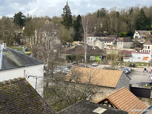 https://img.leboncoin.fr/api/v1/lbcpb1/images/9c/de/ea/9cdeeadebcd848e25d4e45a0ddb709e128255113.jpg?rule=ad-image