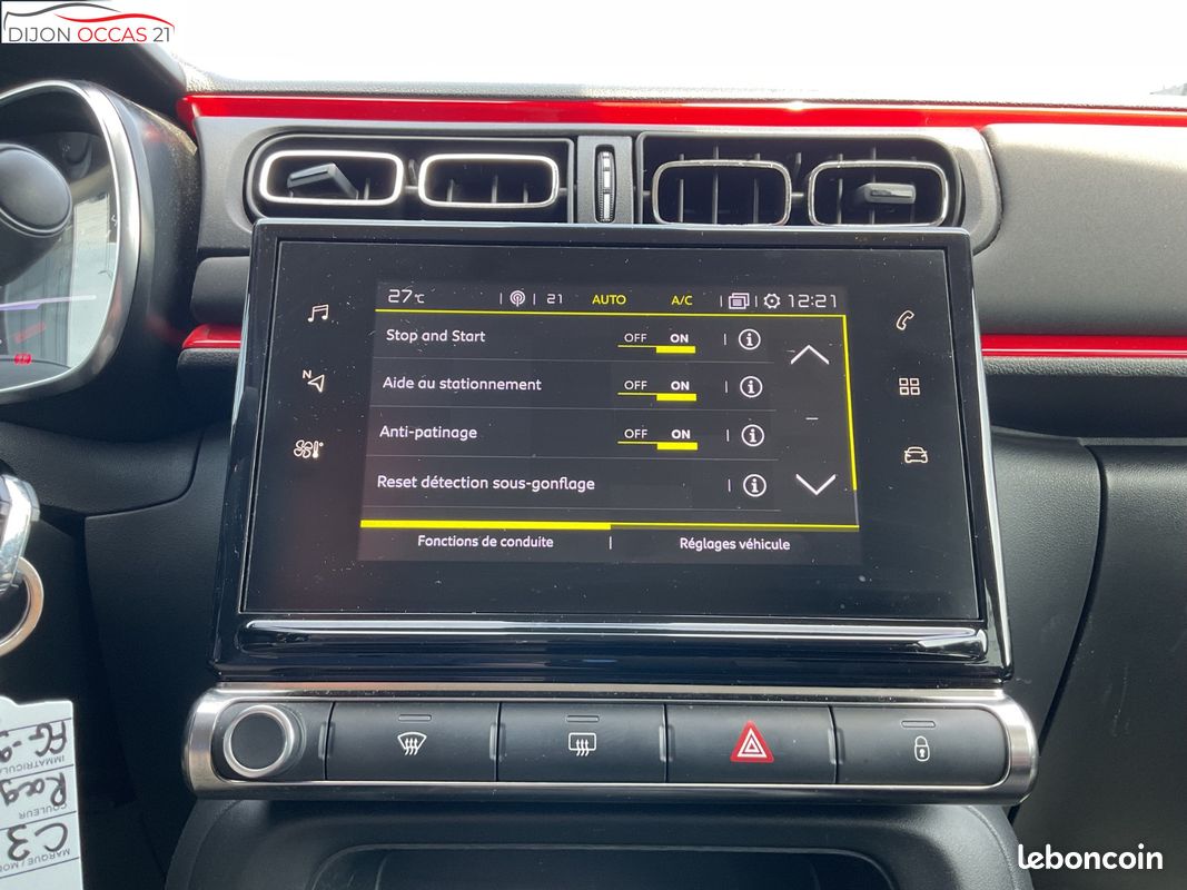 CITROEN C3 C3 BlueHDi 100 SS BVM6 Graphic (image 33)
