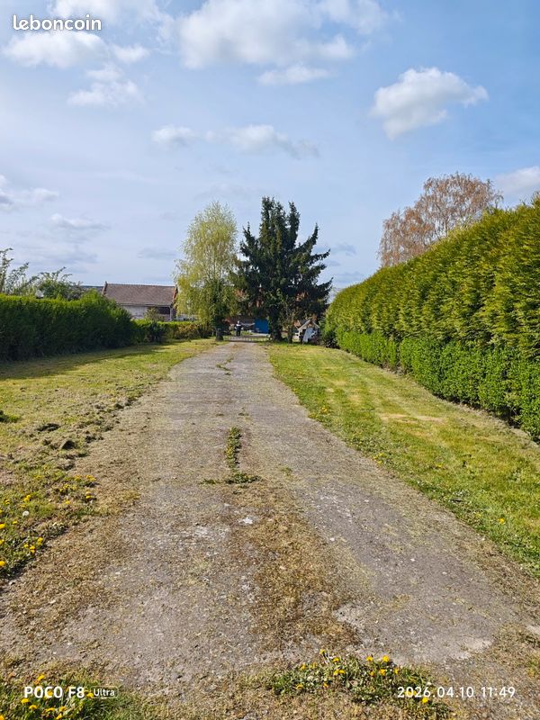 TERRAIN 800m2 VIABILISÉ · à Lallaing · 120 000 €