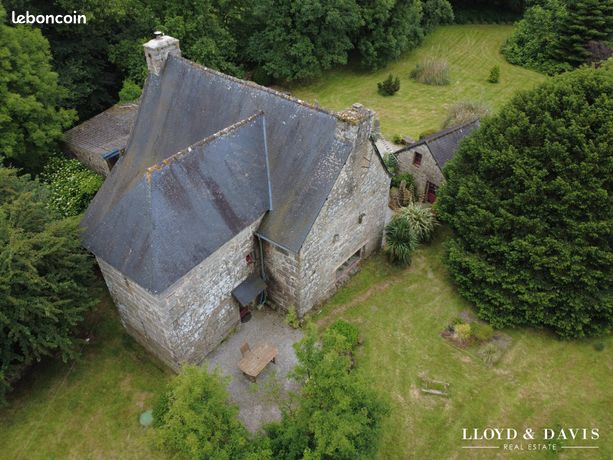 Château 5 pièces 176 m²