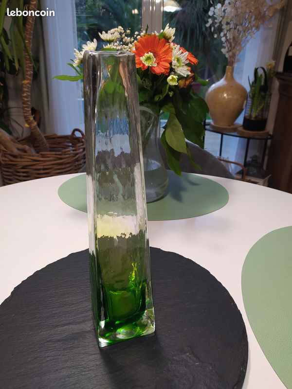 Vase artisanal (image 2)