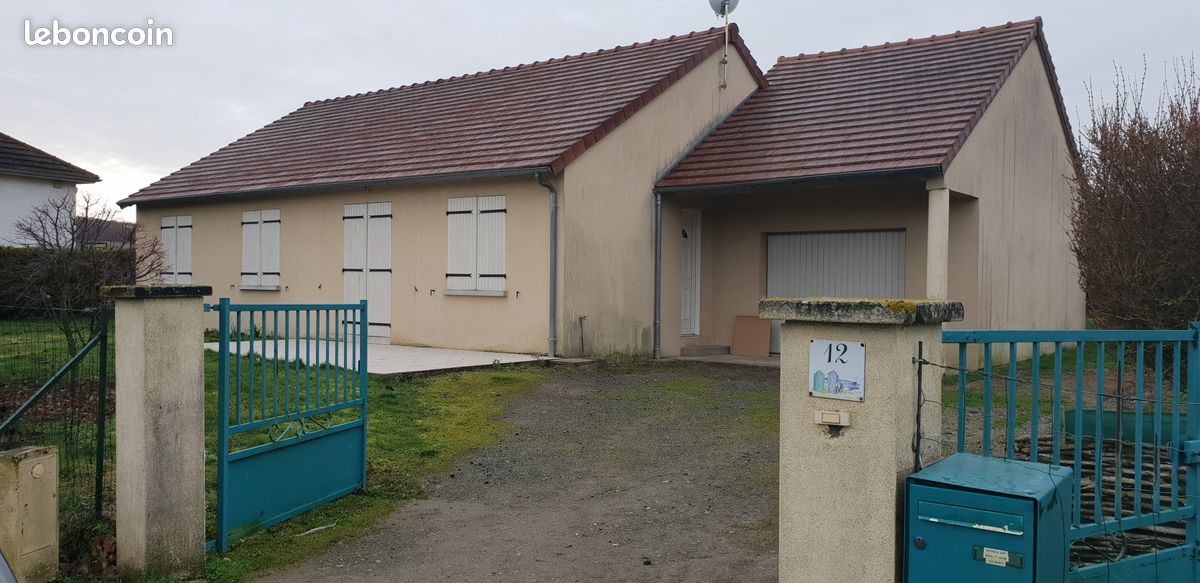 Maison 4 pièces 90 m² · à Coussay-les-Bois · 90 m² · 650 €