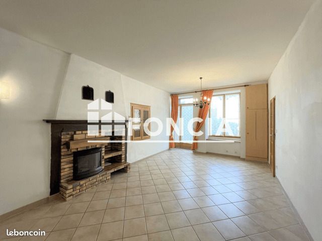 Maison 3 pièces 96 m² · à La Buisse · 96 m² · 670 €/mois